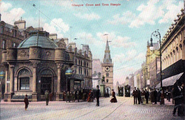 Glasgow._Glasgow_Cross._Postcard,_c._1910 By Publisher F. Bauermeister. Glasgow. - Own collection., Public Domain, httpscommons.wikimedia.orgwindex.phpcurid=52072156 - Copy