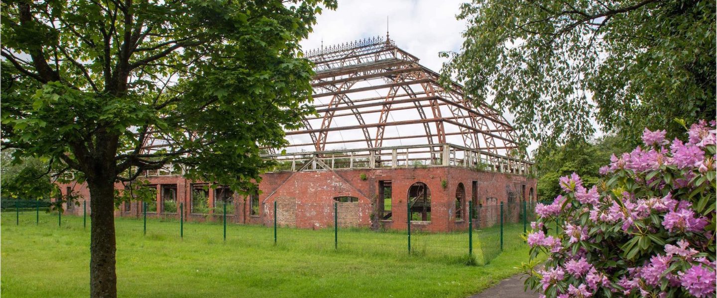 structure-with-pink-flowers-1